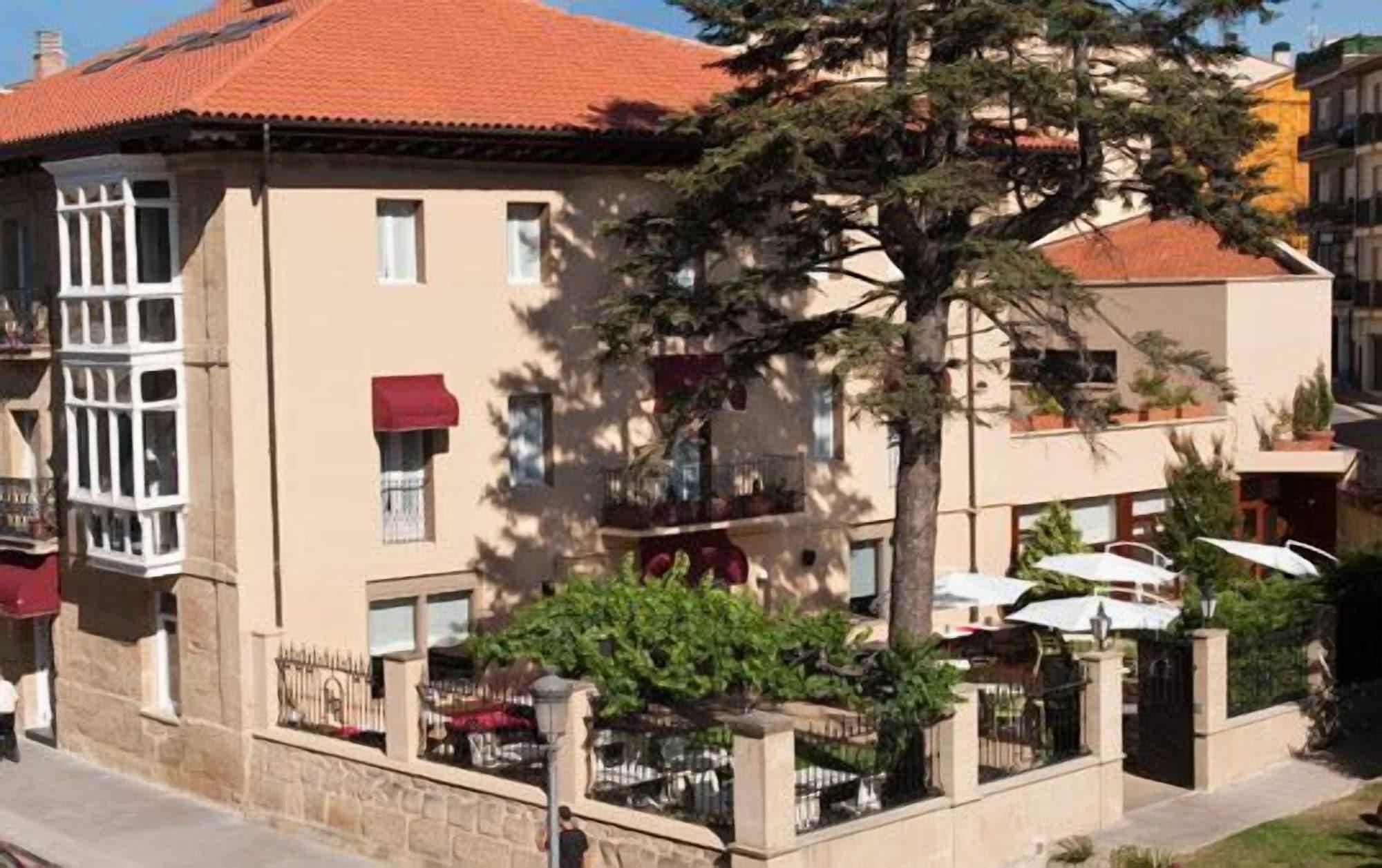 Hotel Arrope Haro Esterno foto