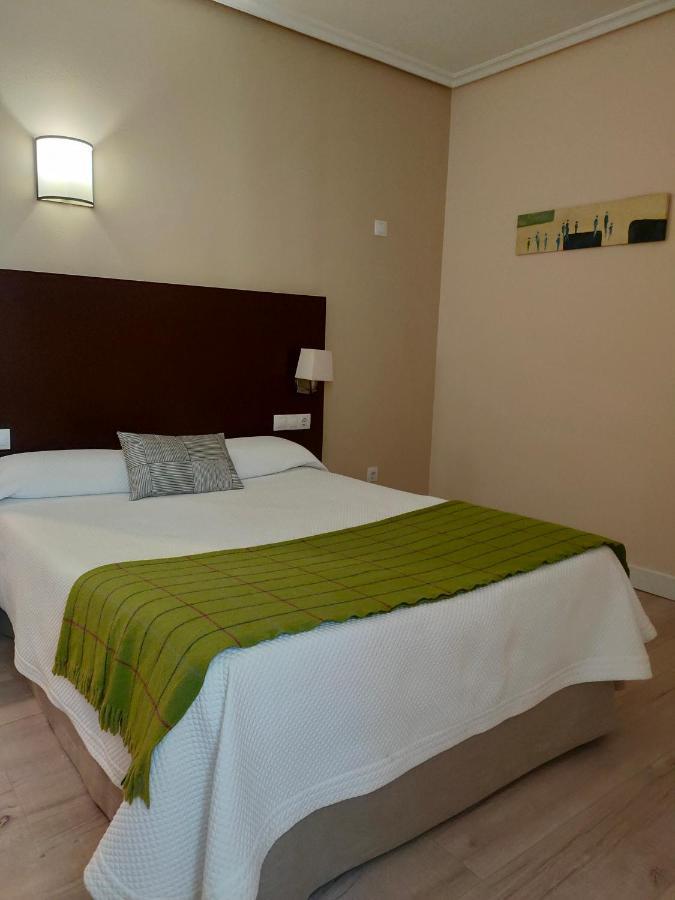 Hotel Arrope Haro Esterno foto
